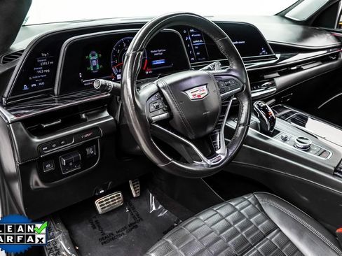 Used 2023 Cadillac Escalade ESV V AWD/4WD image 18