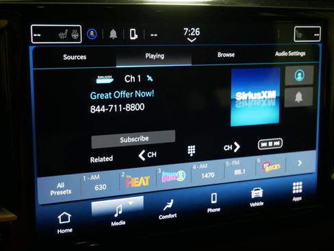 Used 2024 Chrysler Pacifica Touring-L FWD image 22