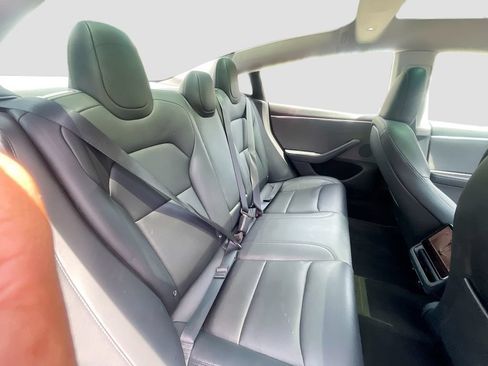 Used 2024 Tesla Model 3 Standard Range RWD image 26