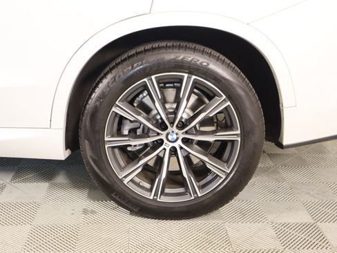 Used 2026 BMW X5 xDrive50e w/ M Sport Package image 20