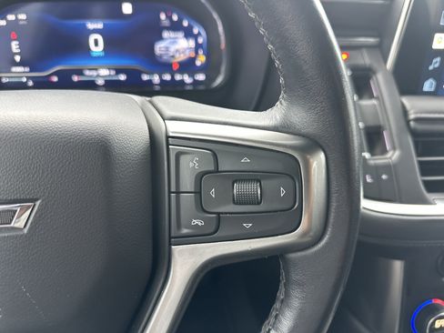 Certified 2022 Chevrolet Tahoe Z71 w/ Off-Road Capability Package AWD/4WD image 31