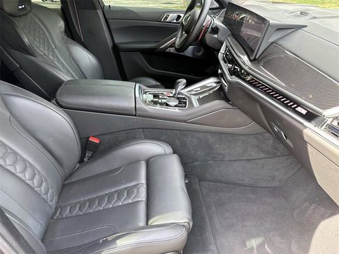 Used 2024 BMW X6 M Competition w/ Executive Package image 9