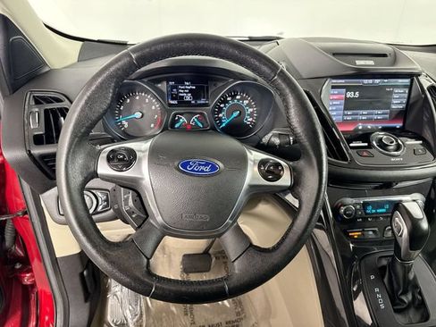 Used 2015 Ford Escape Titanium w/ Equipment Group 301A FWD image 11