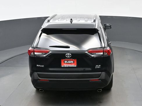 Used 2025 Toyota RAV4 XLE w/ Convenience Package AWD/4WD image 40