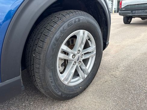 Certified 2023 Ford Explorer XLT w/ Equipment Group 202A AWD/4WD image 42