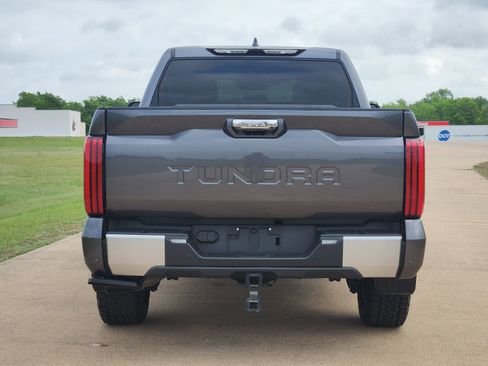 Used 2024 Toyota Tundra Limited w/ Power Package AWD/4WD image 8