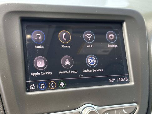 Used 2022 Chevrolet Equinox LS w/ LS Convenience Package FWD image 4