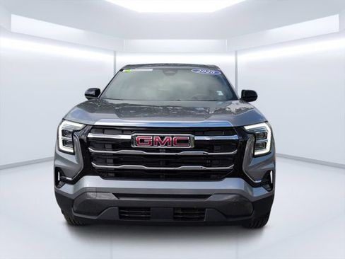 Used 2026 GMC Terrain Elevation FWD image 8