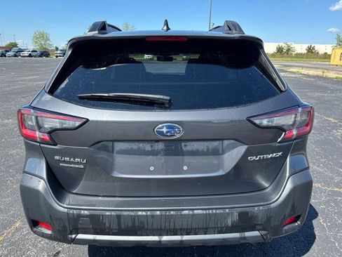 Used 2024 Subaru Outback Premium AWD/4WD image 5