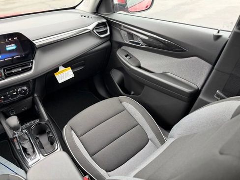 New 2026 Chevrolet TrailBlazer LT w/ Convenience Package FWD image 35