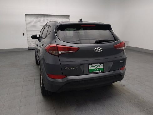 Used 2017 Hyundai Tucson SE Plus AWD/4WD image 6