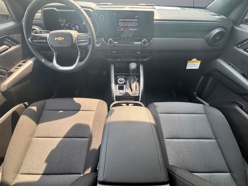 New 2026 Chevrolet Colorado W/T AWD/4WD image 14