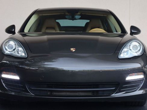 Used 2011 Porsche Panamera 4 AWD/4WD image 6