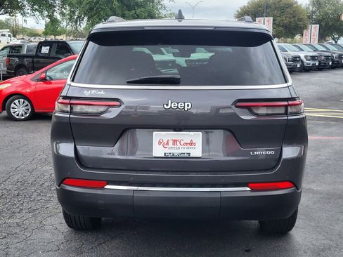 Used 2025 Jeep Grand Cherokee L Laredo w/ Luxury Tech Group I RWD image 4