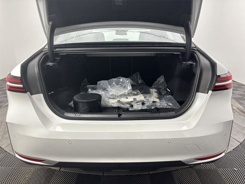 New 2026 BMW i5 eDrive40 image 21