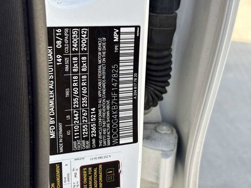 Used 2017 Mercedes-Benz GLC 300 4MATIC image 30