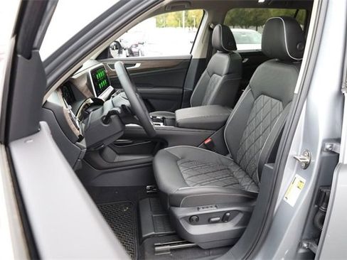 New 2026 Volkswagen Atlas SEL Premium R-Line image 10