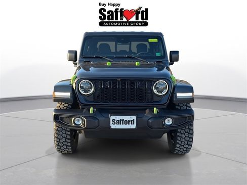 Used 2025 Jeep Gladiator Willys image 7