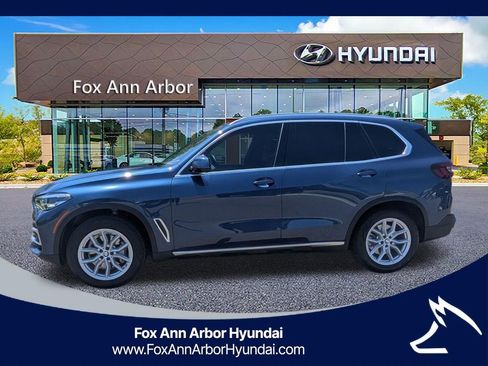Used 2023 BMW X5 xDrive40i AWD/4WD image 2