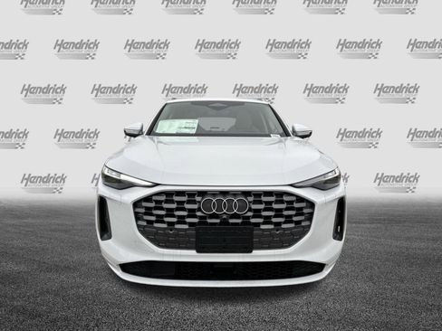 New 2025 Audi Q5 Prestige image 3