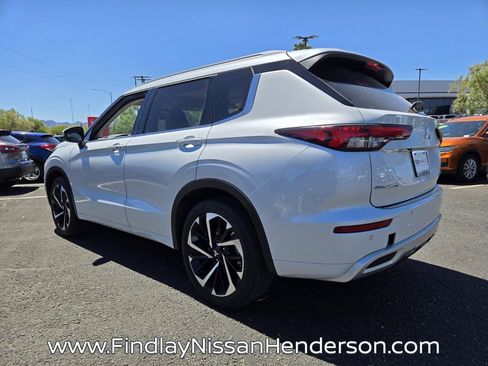 Used 2024 Mitsubishi Outlander SEL FWD image 4