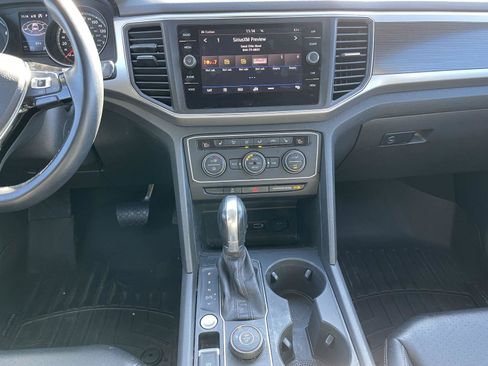 Used 2019 Volkswagen Atlas SE image 18