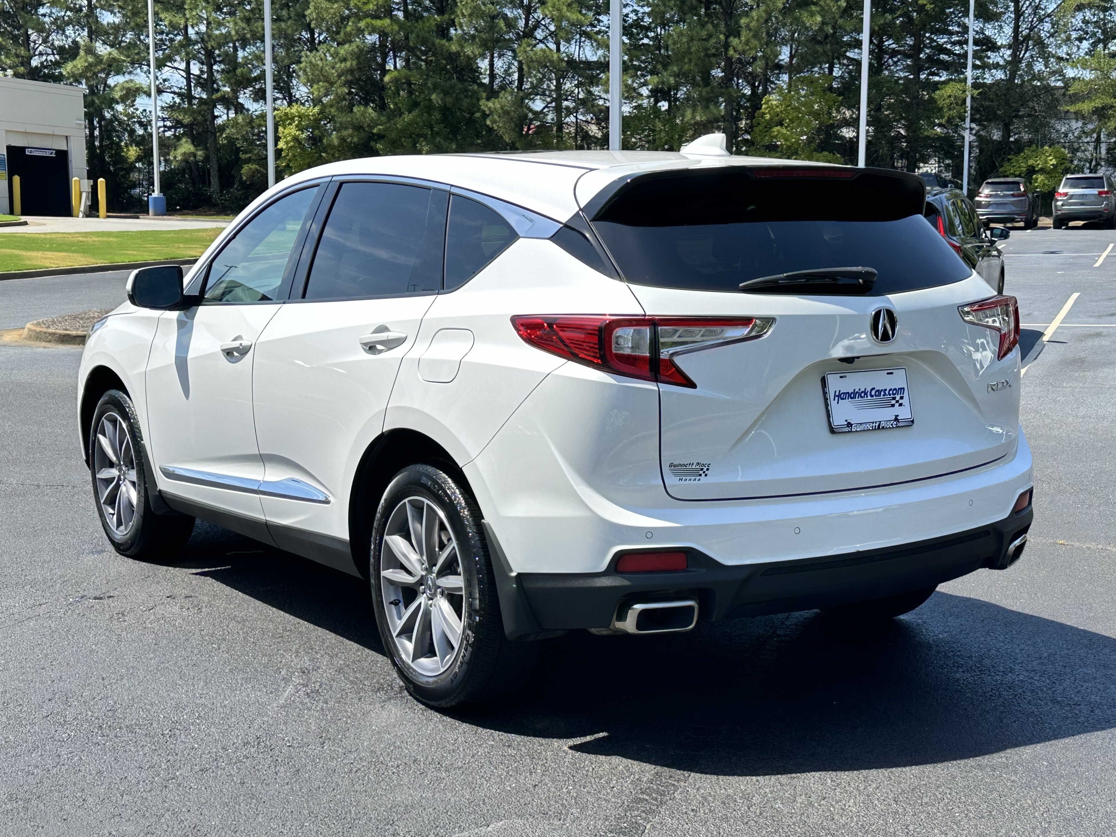 Used 2023 Acura RDX w/ Technology Package FWD image 8