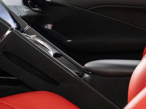 Used 2022 Ferrari Roma image 6