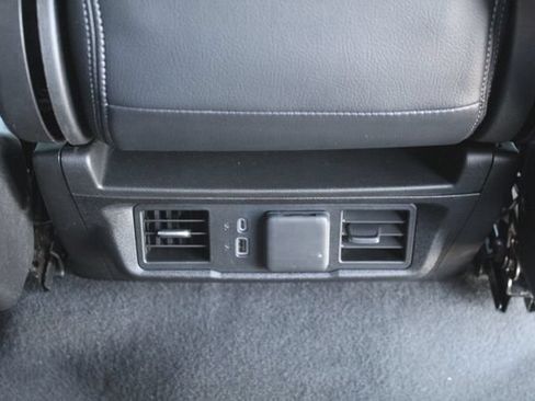 Used 2024 GMC Sierra 2500 SLE w/ SLE Value Package; AWD/4WD image 17