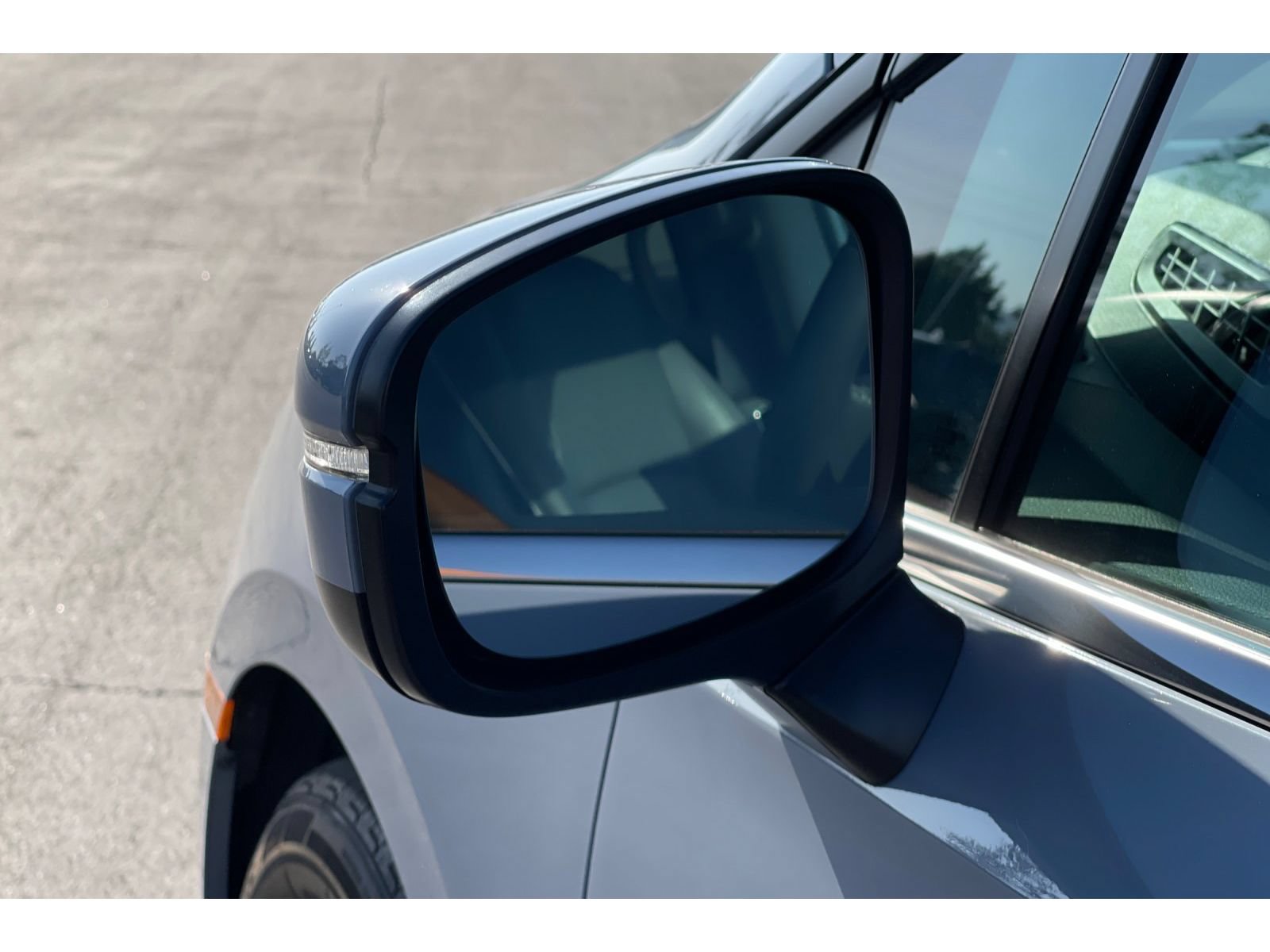 Certified 2025 Honda Odyssey Touring image 54