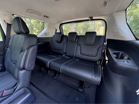 New 2026 INFINITI QX80 Luxe w/ Cargo Package image 20