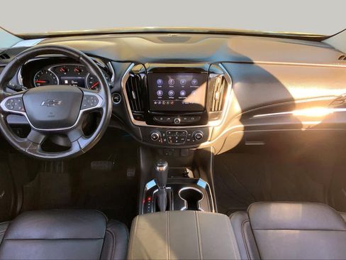 Used 2020 Chevrolet Traverse RS FWD image 14