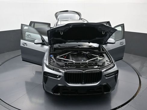 Used 2026 BMW X7 xDrive40i w/ M Sport Package image 50