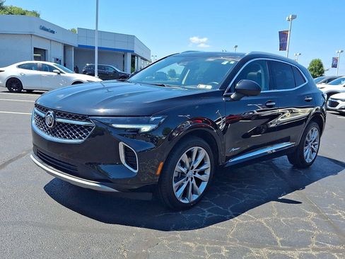 Used 2023 Buick Envision Avenir AWD/4WD image 3
