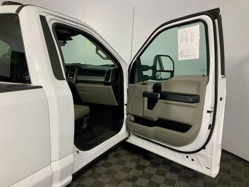 Used 2021 Ford F250 XLT image 27