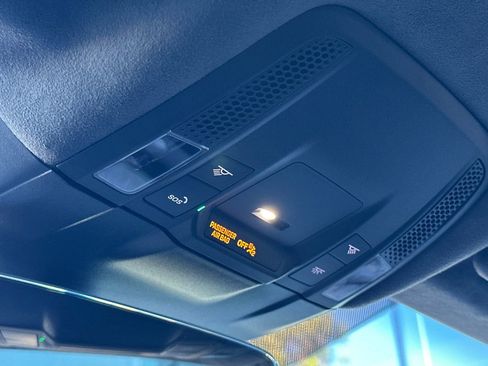 Used 2022 Porsche Taycan Turbo S image 20