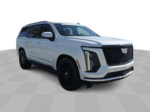 Used 2025 Cadillac Escalade Sport Platinum w/ LPO, ONYX Package AWD/4WD image 2