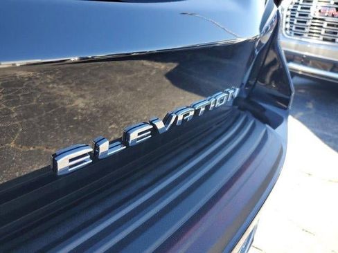 New 2026 GMC Yukon XL Elevation w/ Elevation Premium Package image 6