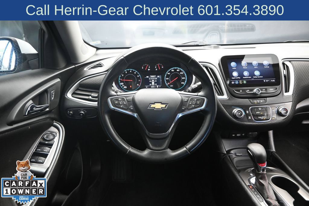 Used 2023 Chevrolet Malibu RS FWD image 28
