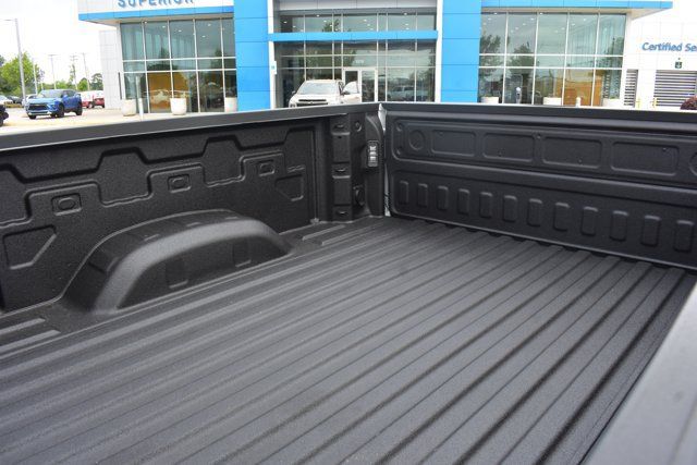 New 2026 Chevrolet Silverado 2500 Custom w/ Custom Value Package AWD/4WD image 15