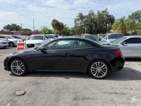 Used 2011 INFINITI G37 Convertible w/ Premium Pkg RWD image 7