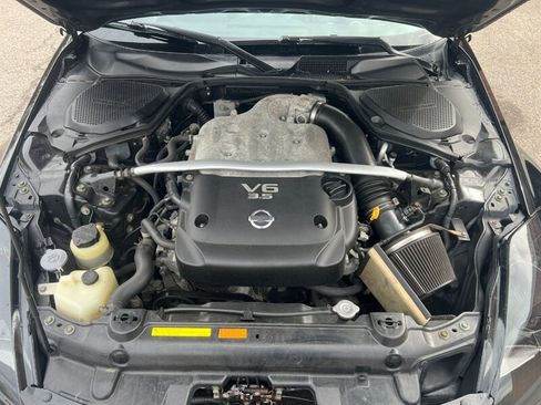 Used 2004 Nissan 350Z Touring image 15