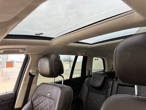 Used 2019 Mercedes-Benz GLS 550 4MATIC image 13