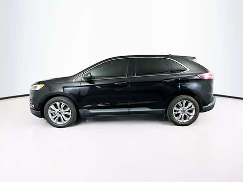 Used 2019 Ford Edge Titanium w/ Equipment Group 301A AWD/4WD image 4