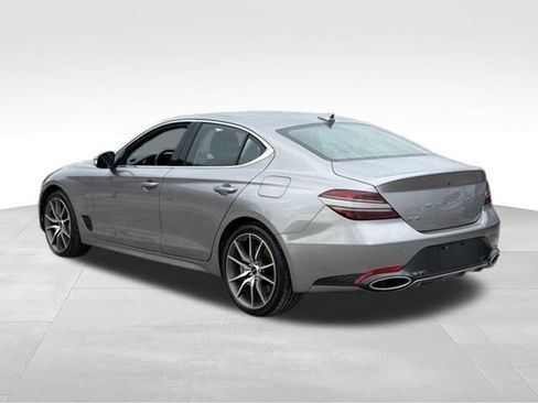 Used 2025 Genesis G70 2.5T RWD image 3