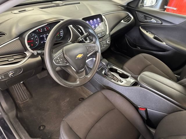 Used 2023 Chevrolet Malibu LT FWD image 31