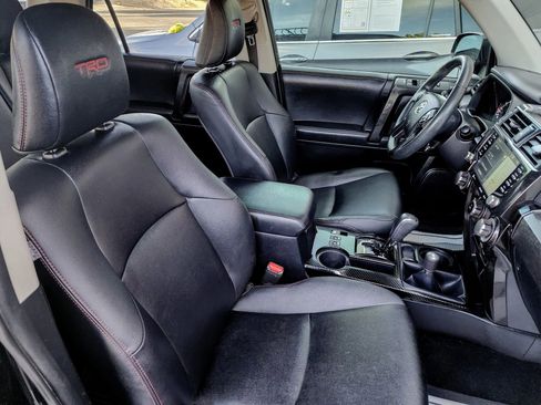 Used 2020 Toyota 4Runner Venture image 35