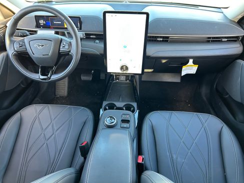 New 2024 Ford Mustang Mach-E Select image 20