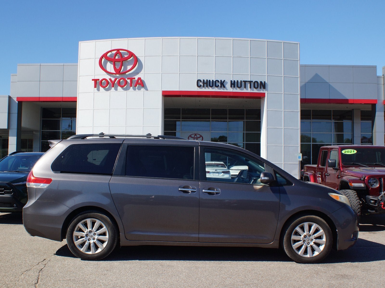 Used 2013 Toyota Sienna Limited w/ Premium Pkg AWD/4WD image 1