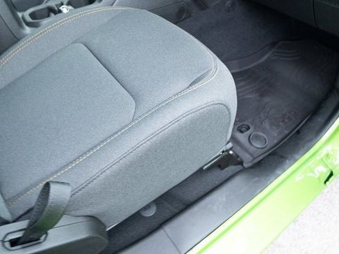 Used 2025 Jeep Wrangler Unlimited Sport image 42